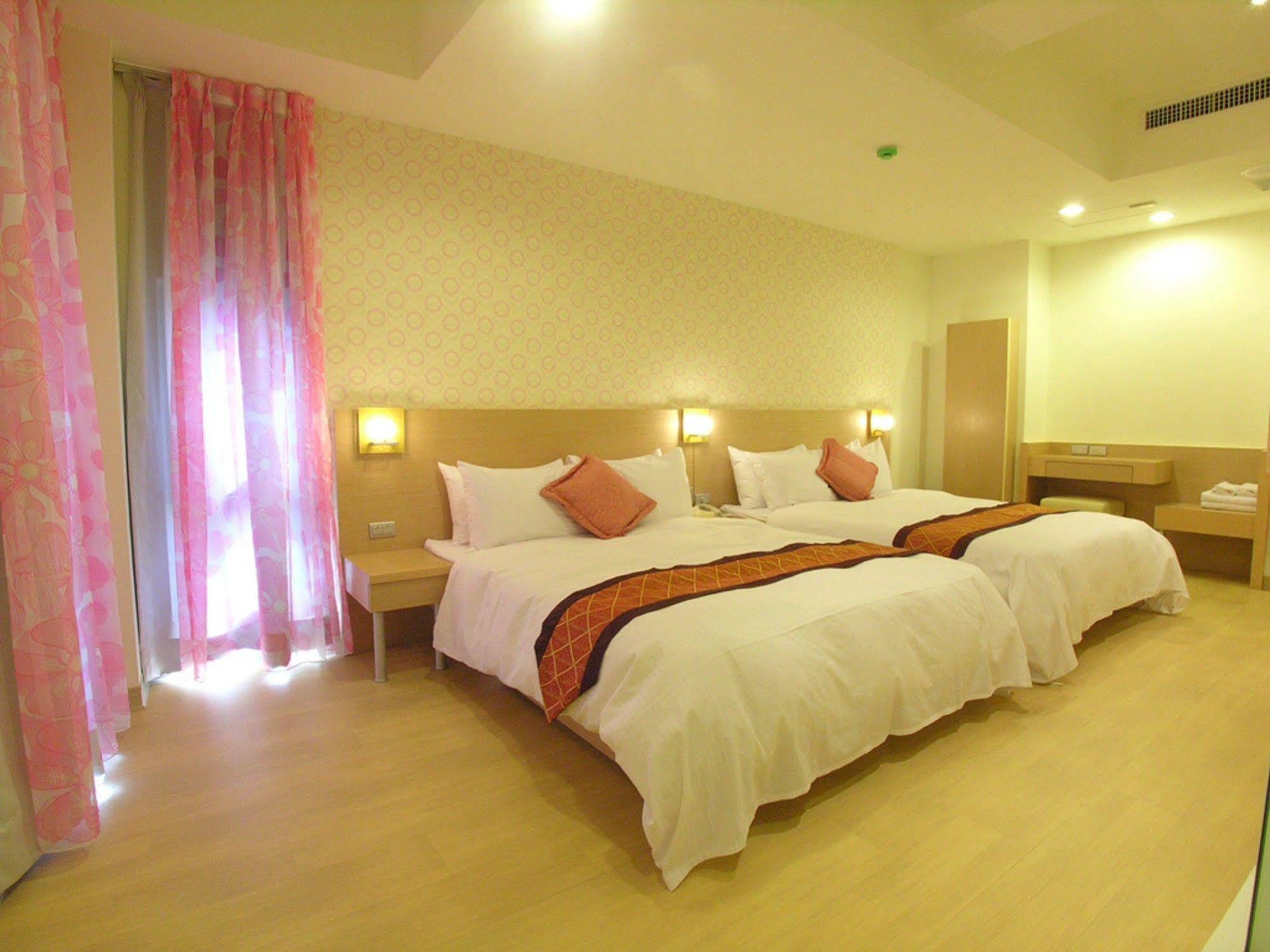 Fish Hotel - Yancheng Kaohsziung Kültér fotó